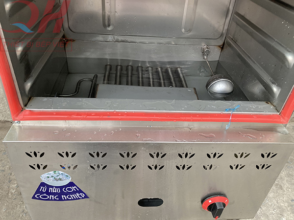 Hệ thống buồng chứa nước của tủ cơm công nghiệp 10 khay