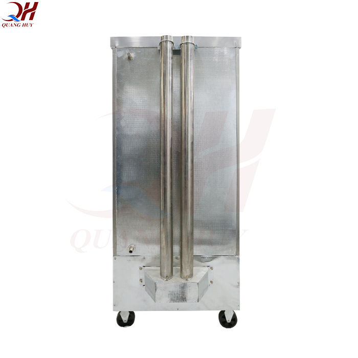 Mặt sau tủ cơm được bố trí ống xả khói