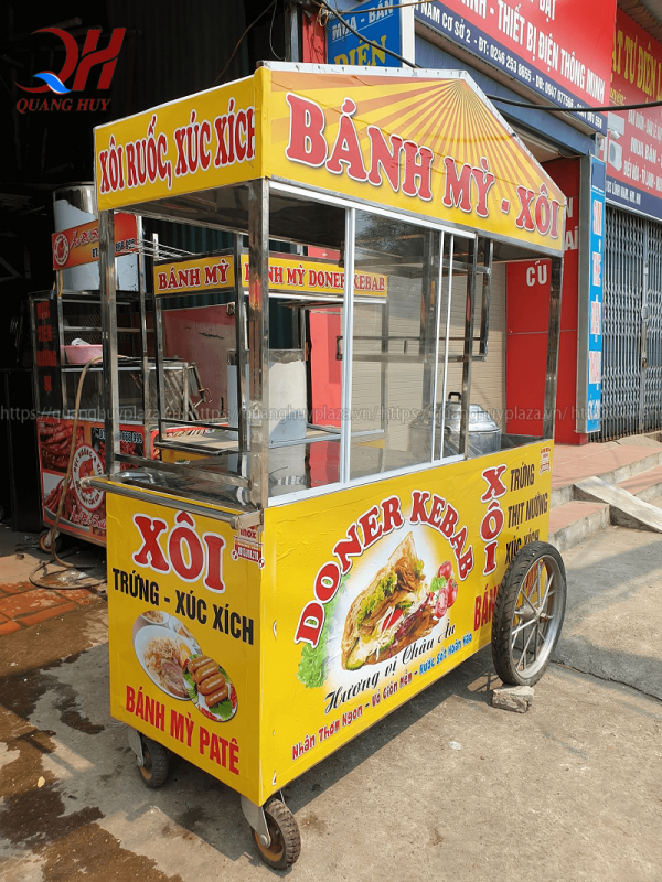Xe bánh mì Quang Huy được làm từ những chất liệu tốt nhất Xe bánh mì Quang Huy được thiết kế tiện lợi nhất cho người tiêu dùng