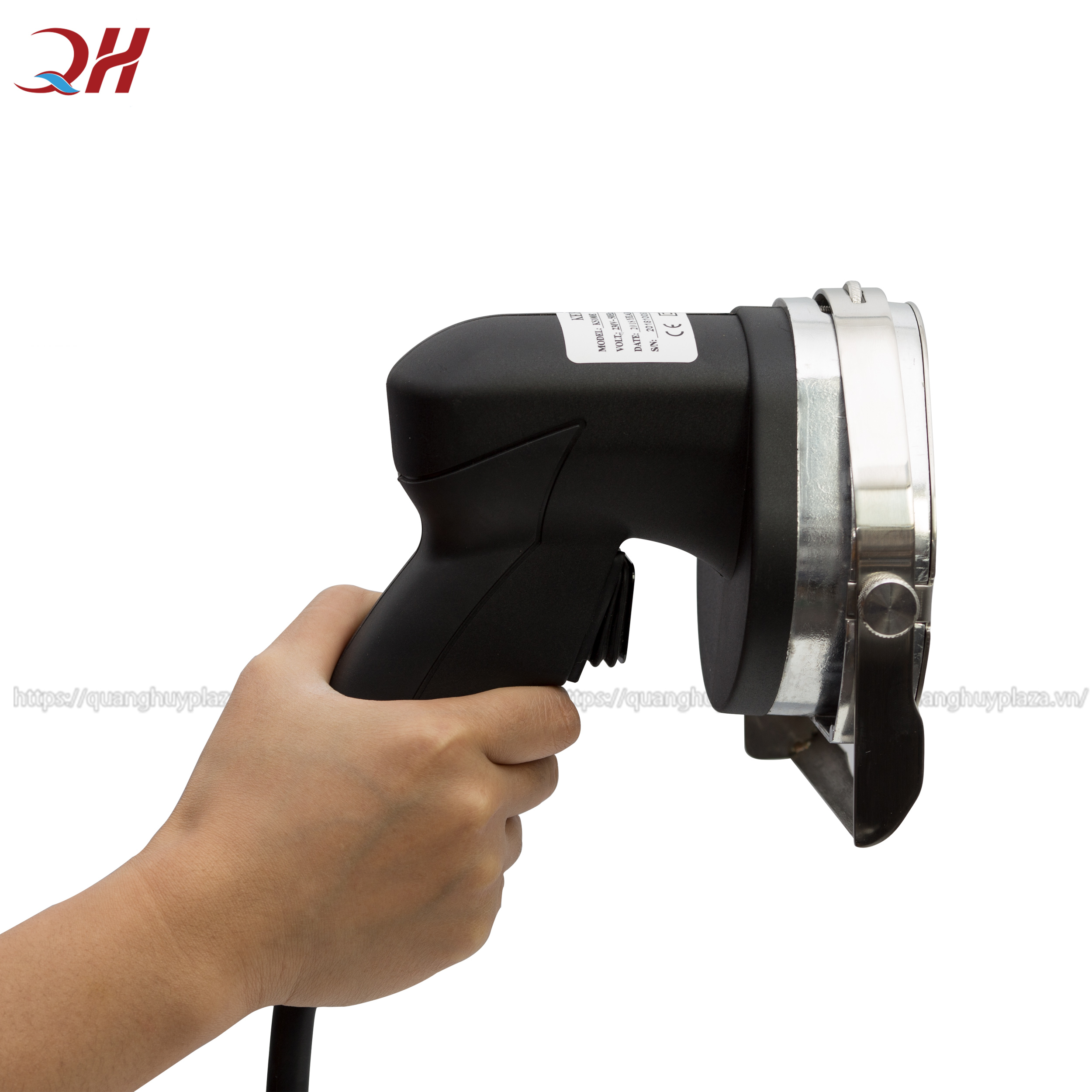 Bạn có thể sử dụng máy cắt thịt bằng 1 tay Bạn có thể sử dụng máy cắt thịt bằng 1 tay