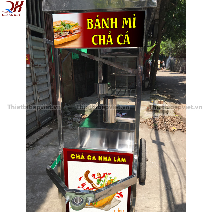 Xe bánh mì chả cá của Quang Huy sẽ là cửa hàng di động đầy đủ tiện nghi cho bạn