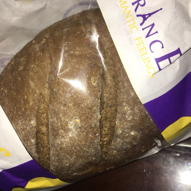 Bánh mì đen giảm cân mua ở đâu