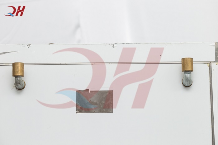 Nhiều trường hợp do van xả hơi hỏng mà khiến cho gioăng tủ không chịu được áp lực nhiệt Nhiều trường hợp do van xả hơi hỏng mà khiến cho gioăng tủ không chịu được áp lực nhiệt