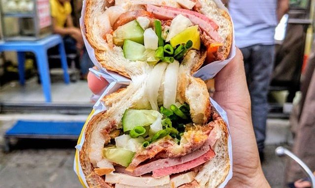 Bánh mì Huỳnh Hoa - điểm đến không thể bỏ qua Bánh mì Huỳnh Hoa - điểm đến không thể bỏ qua