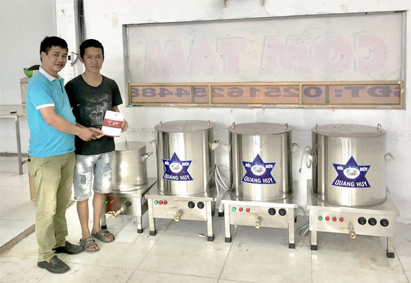 Quang Huy tư vấn lựa chọn bộ nồi nấu phở điện phù hợp cho khách hàng