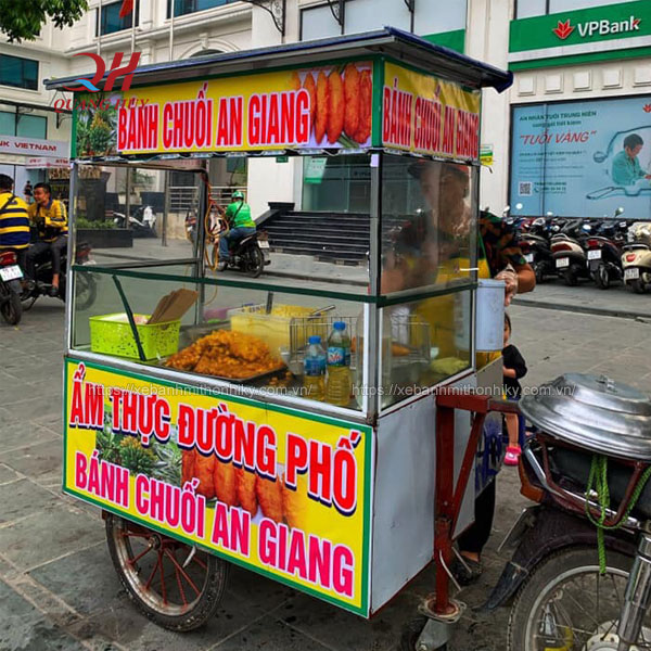 Tiết kiệm chi phí khi mua xe đẩy bán hàng tại Quang Huy