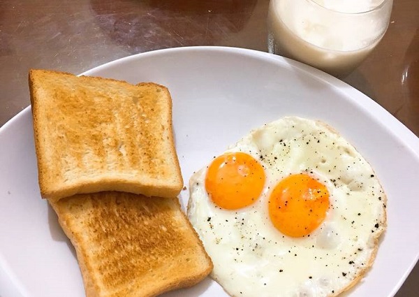 1 ổ bánh mì trứng có bao nhiêu calo ăn có béo không