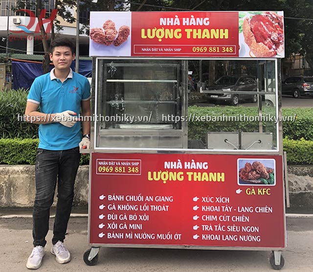 Xe bán gà rán Quang Huy