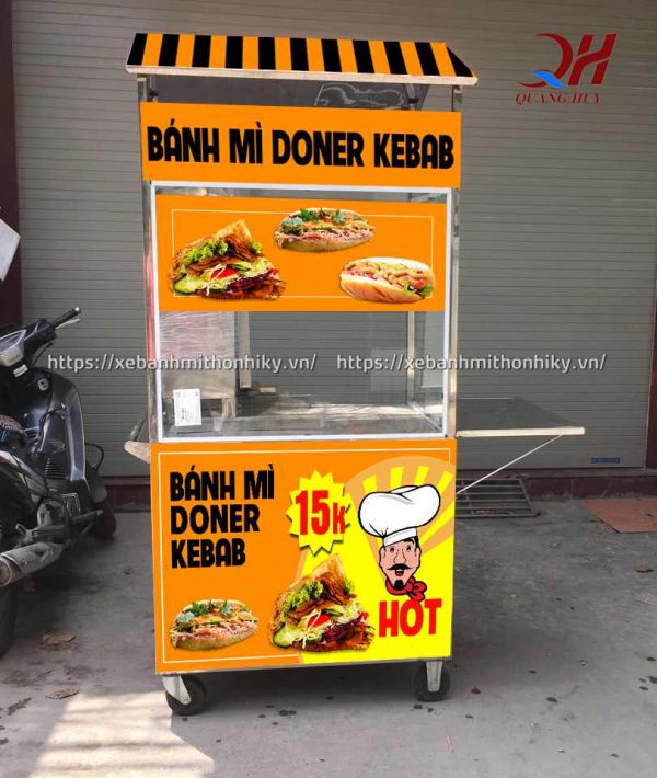 Quang Huy sản xuất đa dạng các mẫu tủ bán bánh mì