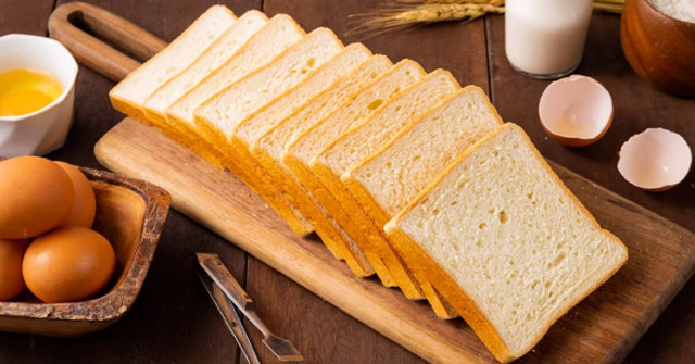 Cách làm bánh mì lạt cắt lát tại nhà
