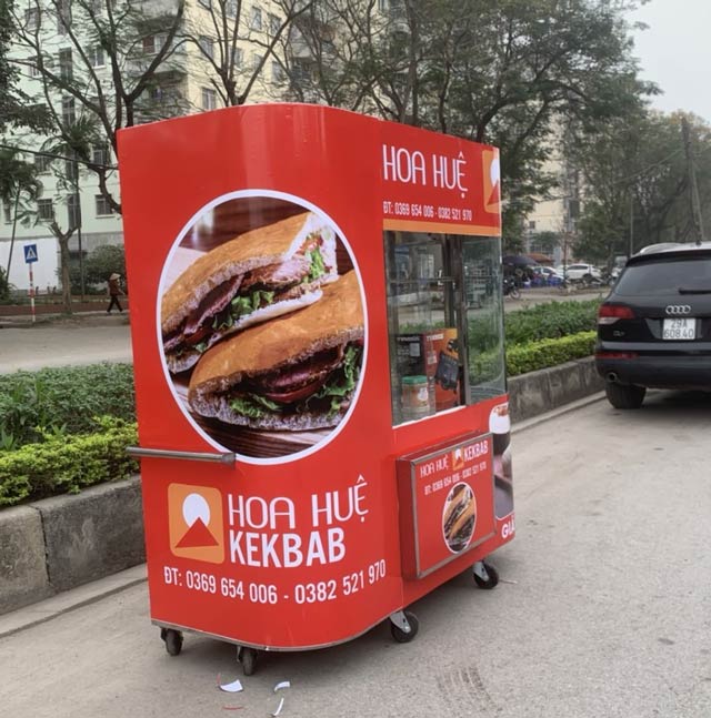 Xe đẩy bánh mì Hoa Huệ Kebab