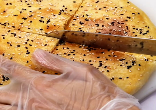 Vỏ bánh mì Doner Kebab thịt gà