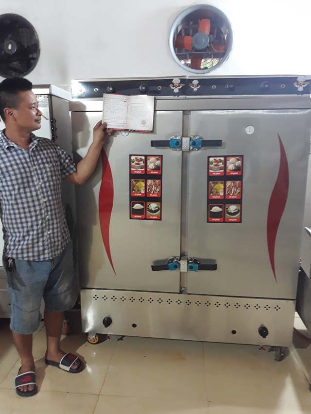 Hình ảnh khách hàng mua tủ cơm 24 khay Quang Huy