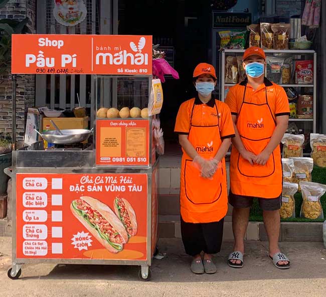 Kinh doanh b&aacute;nh m&igrave; chả c&aacute; xe đẩy