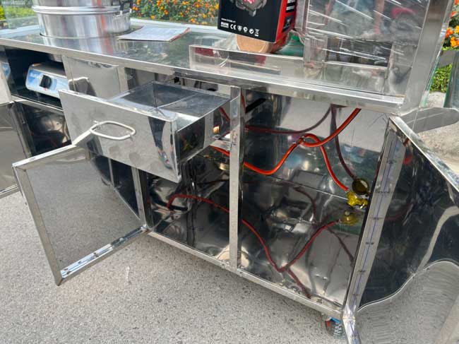 Ngăn để đồ rộng r&atilde;i