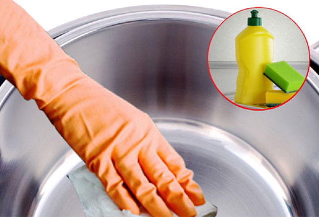 Vệ sinh nồi phở sau mỗi lần sử dụng 