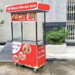 Xe bán đồ ăn vặt đường phố