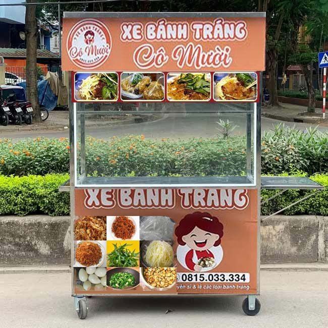 Xe bán đồ ăn vặt đường phố