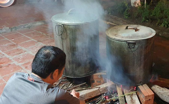 Nồi Luộc Bánh Chưng Bằng Tôn Hoa: Liệu có Nên hay Ko