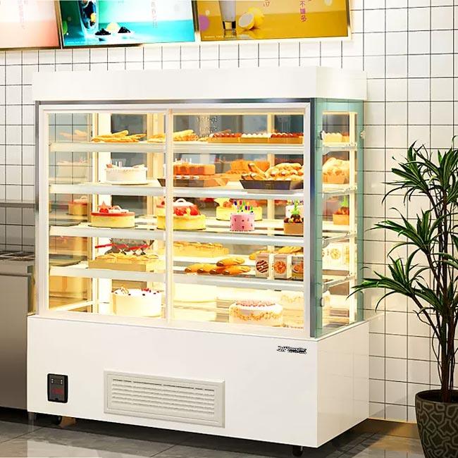 kích thước tủ trưng bày bánh kem 1m5