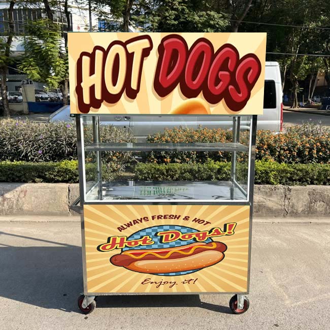 xe bán hotdogs xúc xích dễ tiếp cận khách